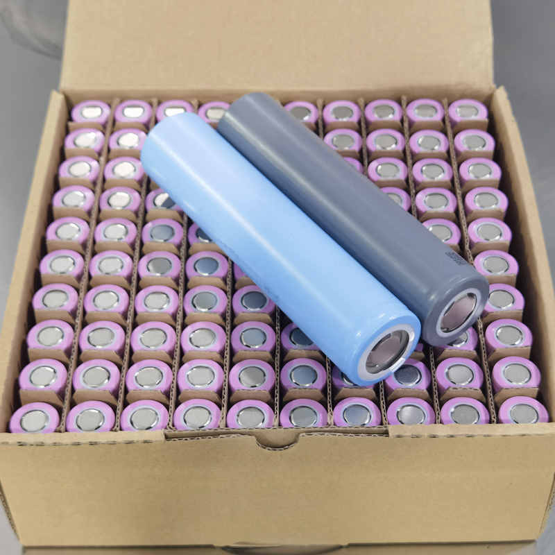 Cylindrical cell packaging Cylindrical cell packaging
