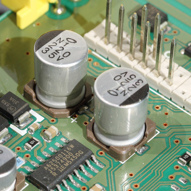 Capacitor protection (5)